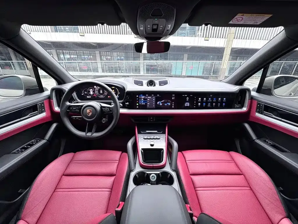 Porsche Cayenne — фото 8
