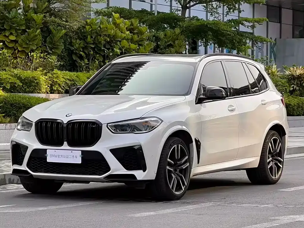 BMW X5 M — фото 1