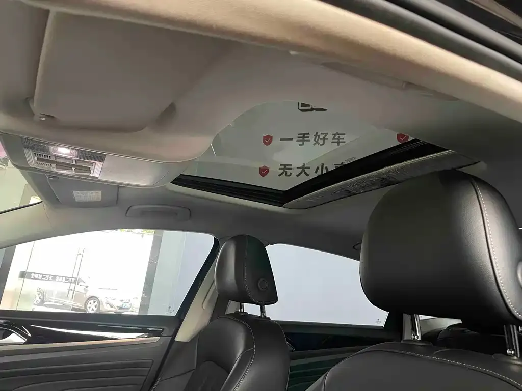 Volkswagen Passat — фото 2