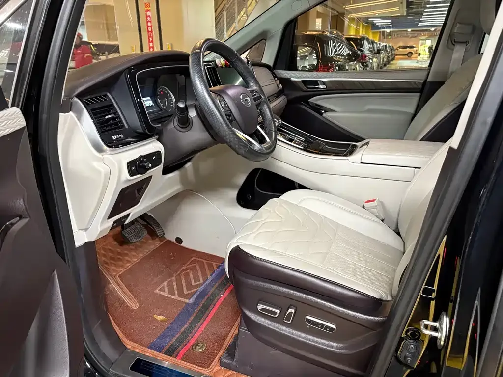 GAC Motor Trumpchi M8 — фото 6