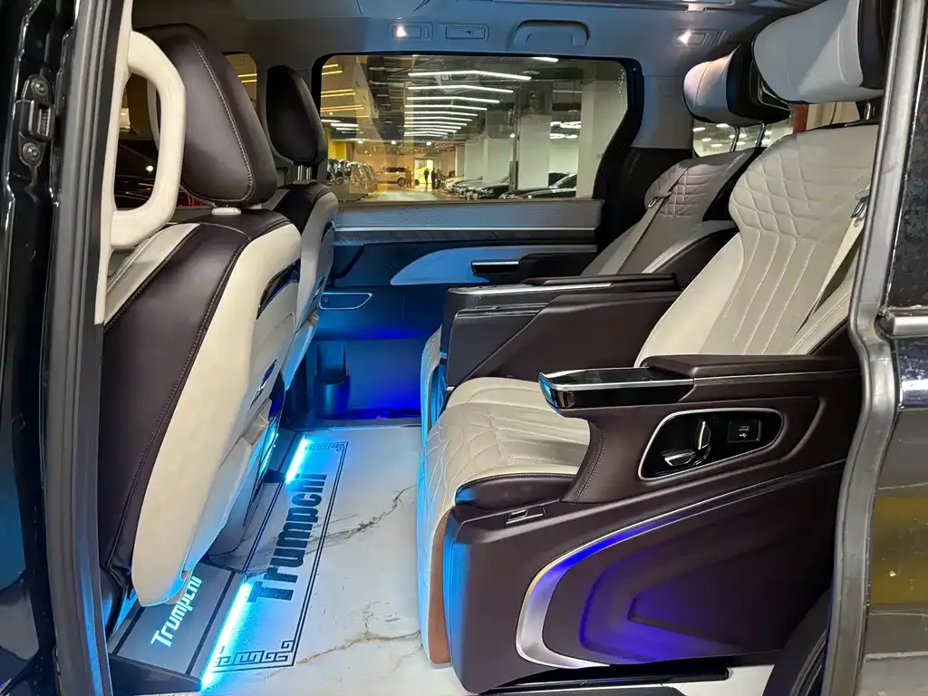 GAC Motor Trumpchi M8 — фото 8