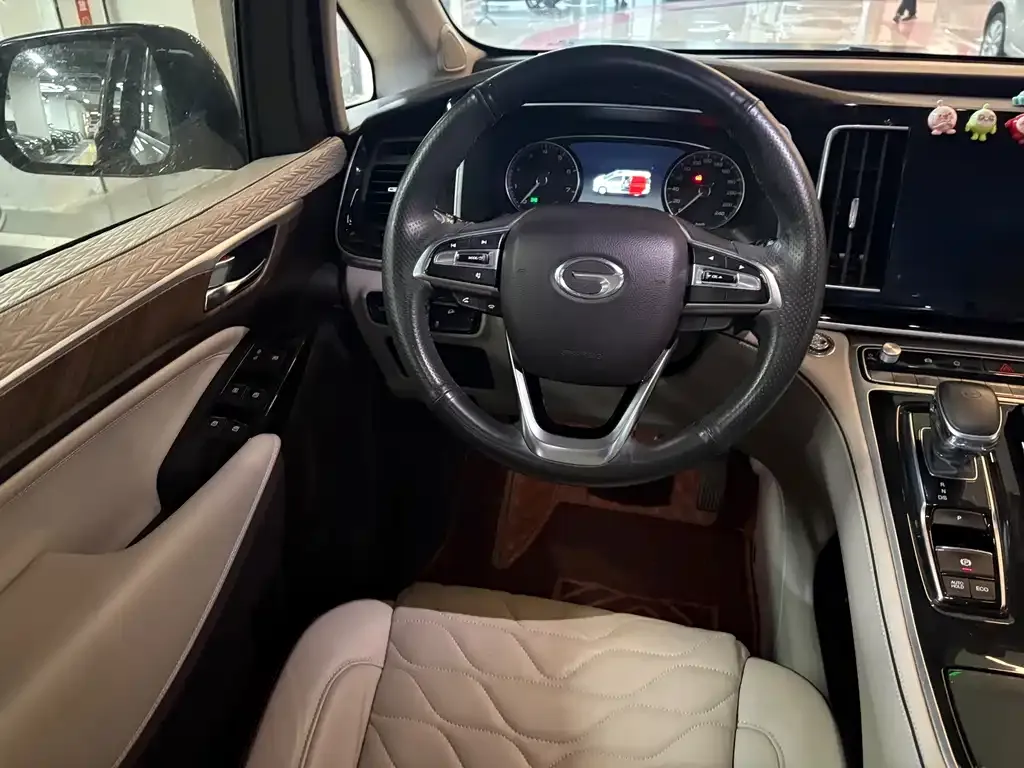 GAC Motor Trumpchi M8 — фото 2