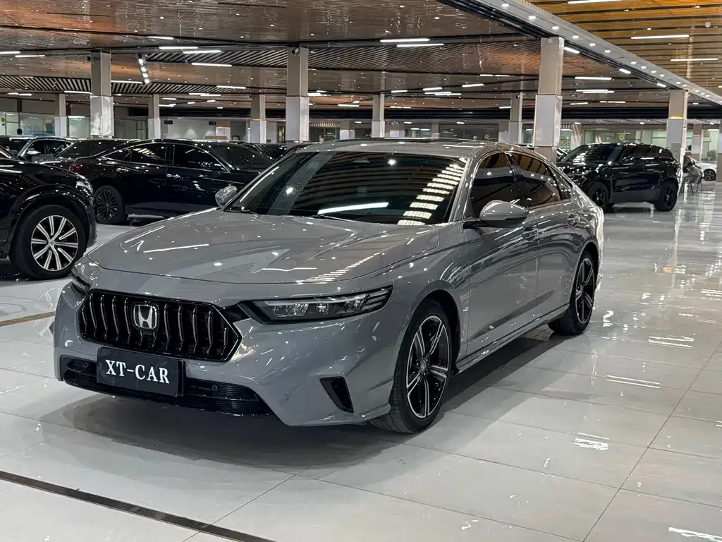 Honda Inspire — фото 1