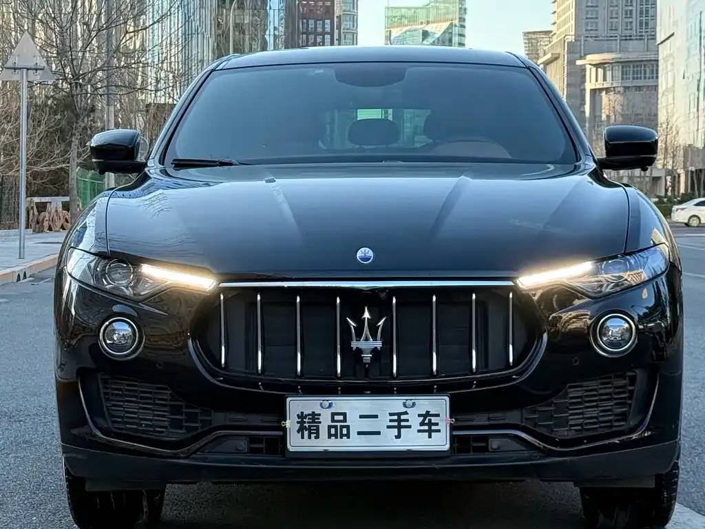 Maserati Levante — фото 5