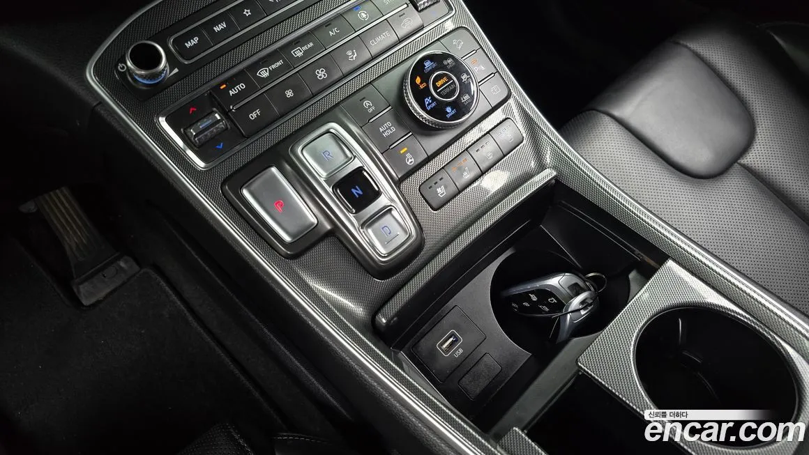 Hyundai Santafe — фото 7