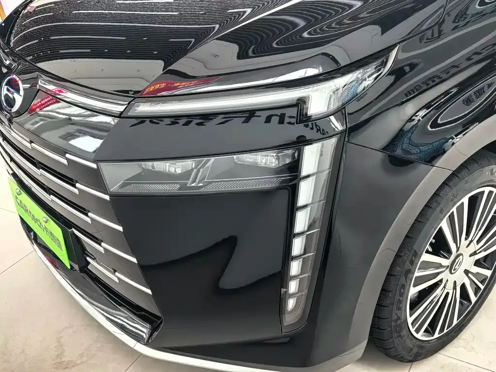 GAC Motor E8 Hybrid — фото 10