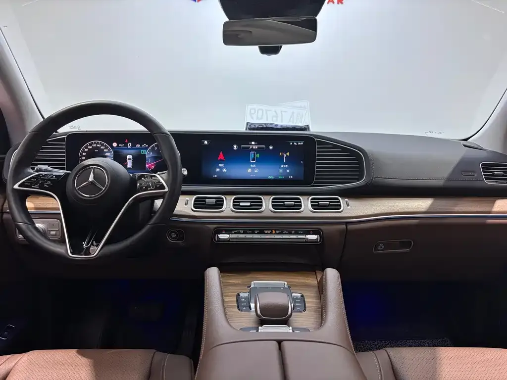 Mercedes-Benz GLE — фото 9