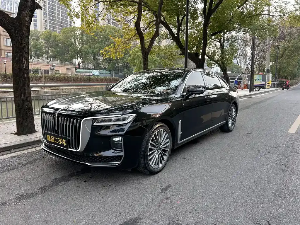 Hongqi H9 — фото 1