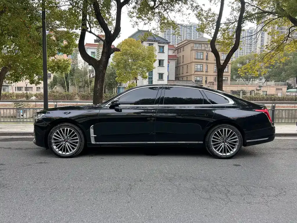 Hongqi H9 — фото 6
