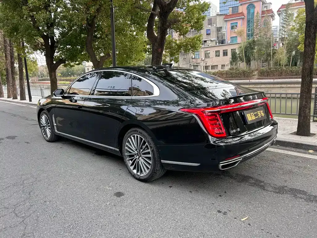 Hongqi H9 — фото 2