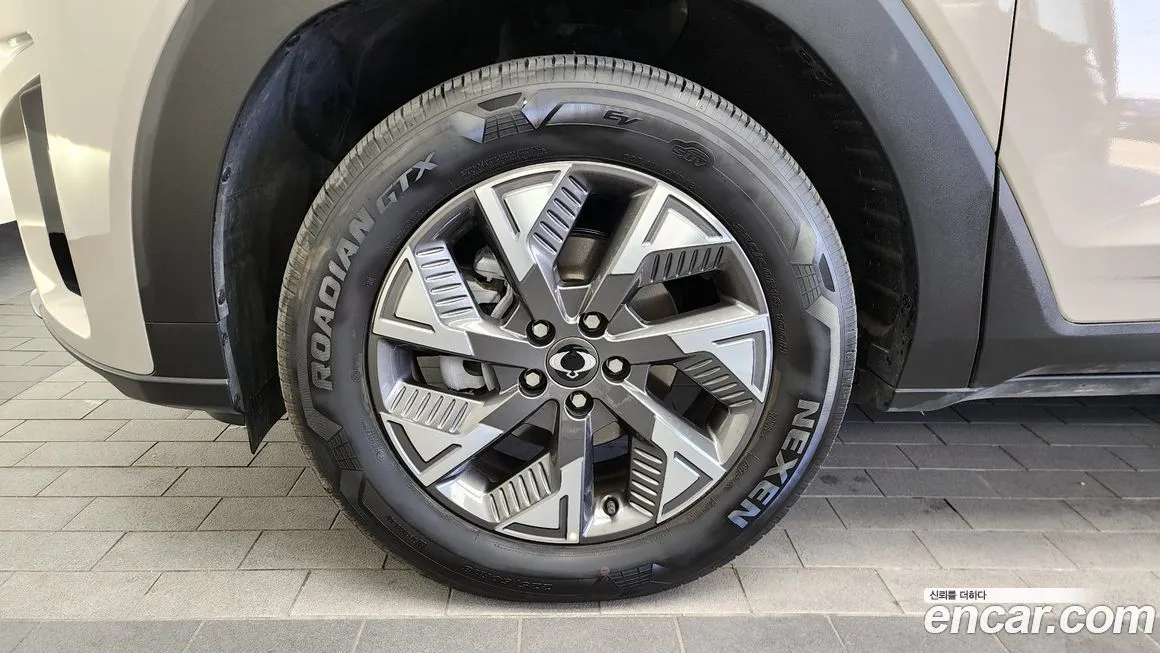 KG Mobility (Ssangyong) Torres — фото 9