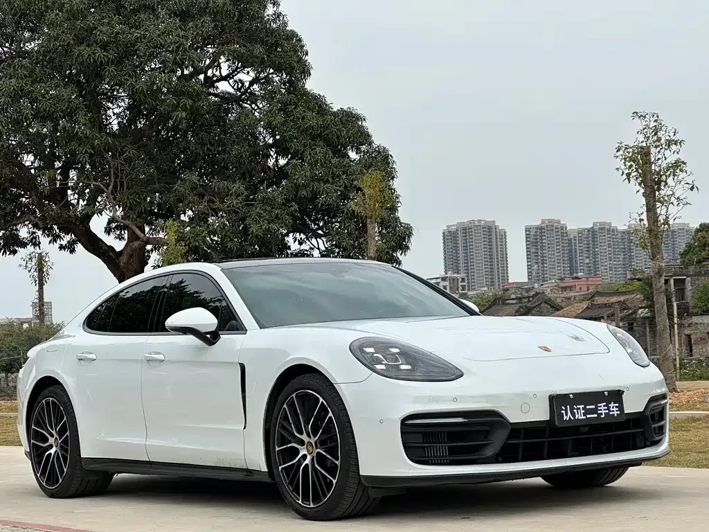 Porsche Panamera — фото 10