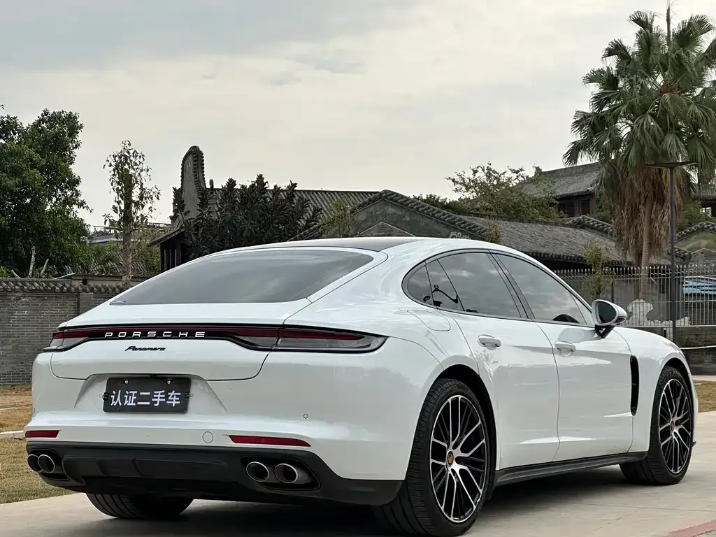 Porsche Panamera — фото 9