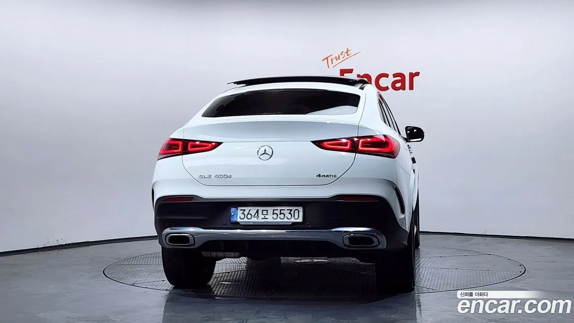 Mercedes-Benz GLE-Class — фото 4