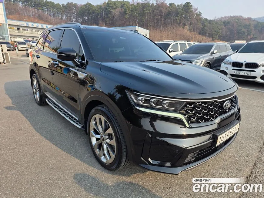 Kia Sorento — фото 7