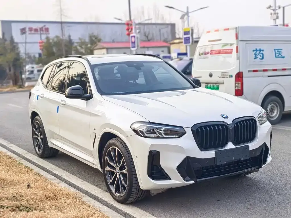 BMW X3 — фото 9