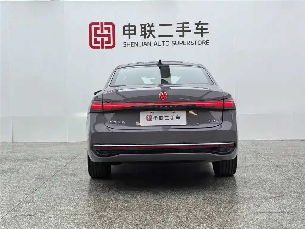 Volkswagen Passat — фото 8