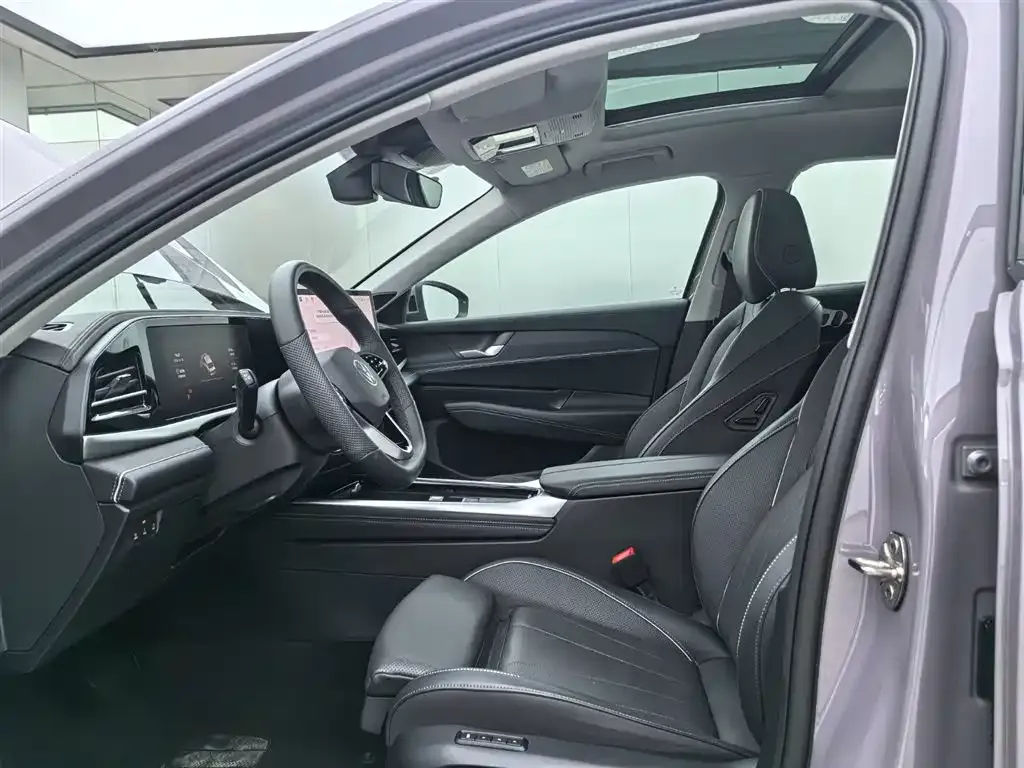 Volkswagen Passat — фото 3