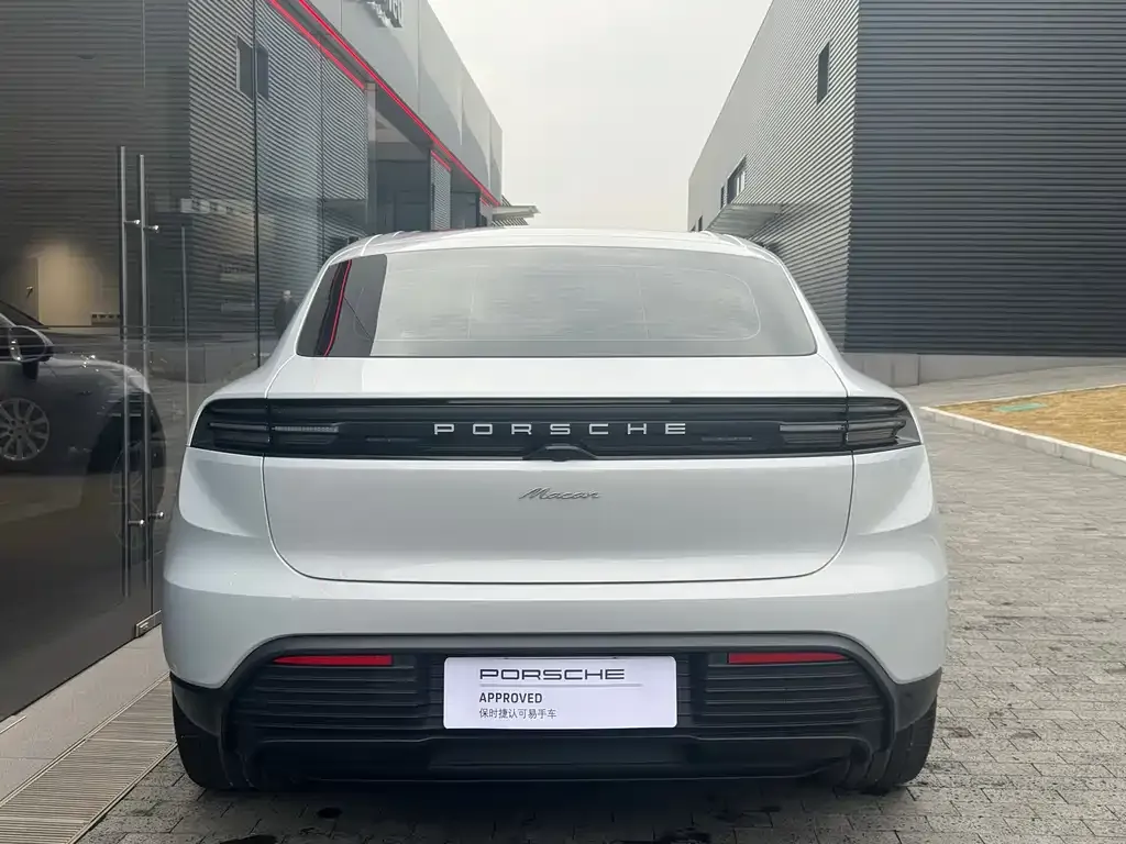 Porsche Macan EV — фото 3