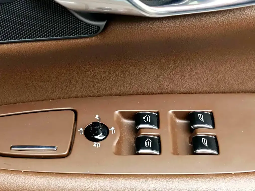 Volvo S90 — фото 4