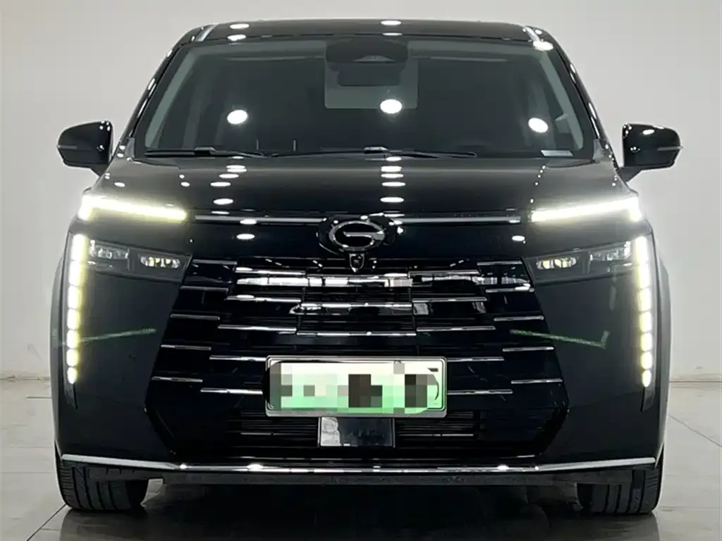 GAC Motor E8 Hybrid — фото 8
