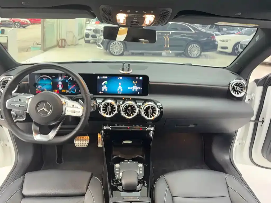 Mercedes-Benz CLA (Import) — фото 6