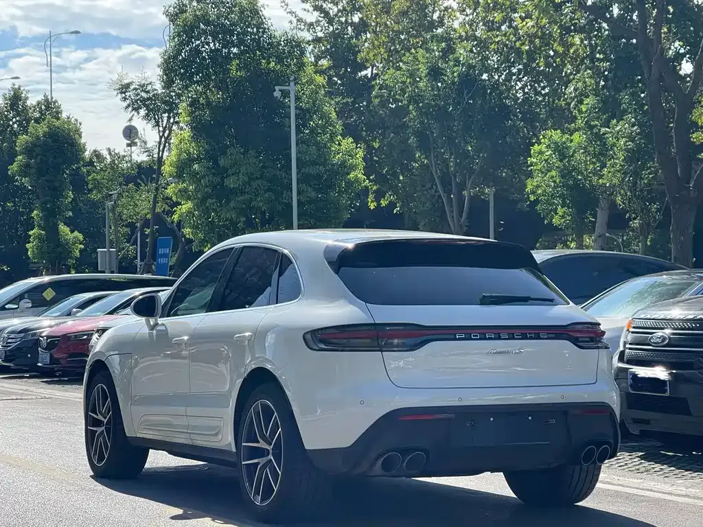 Porsche Macan — фото 10