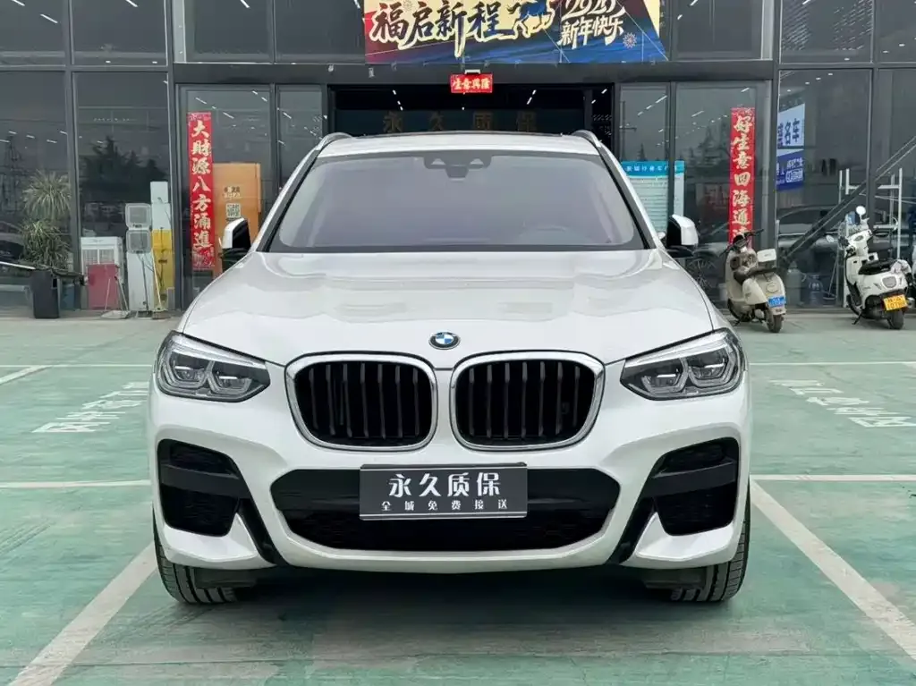 BMW X3 — фото 10