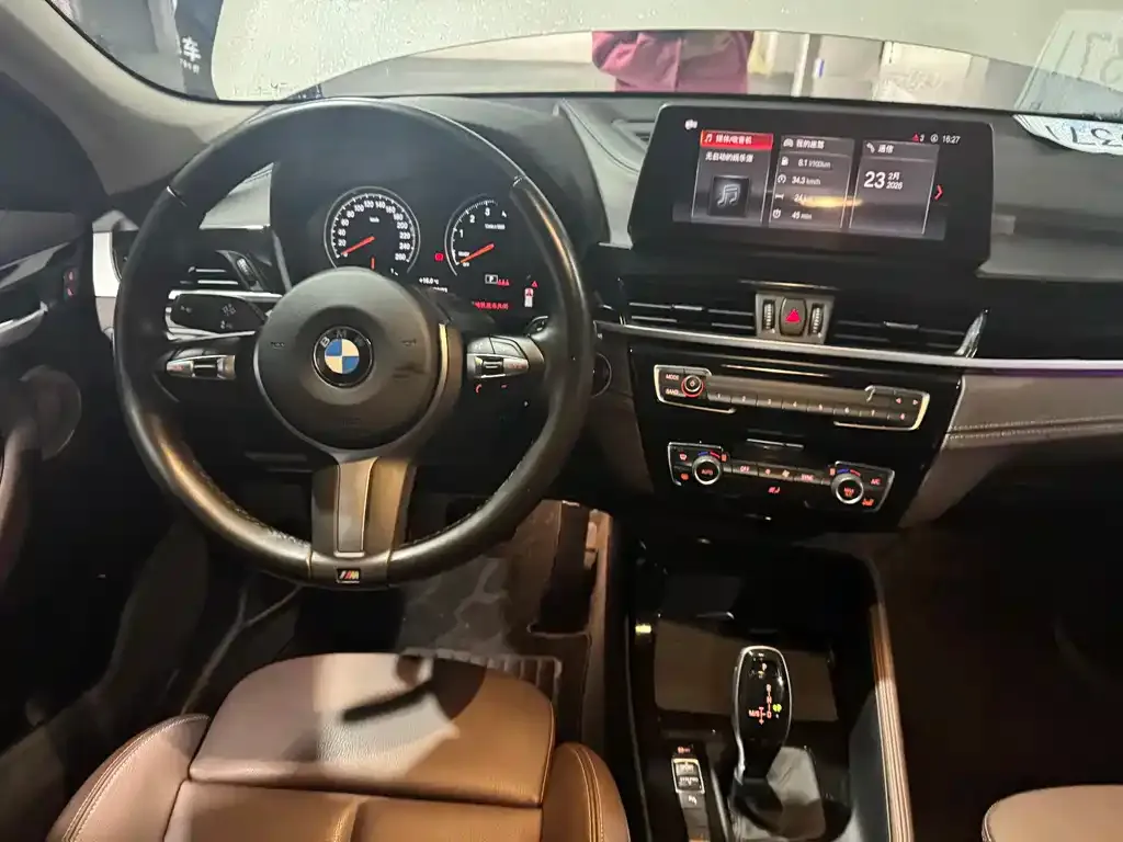 BMW X2 — фото 8