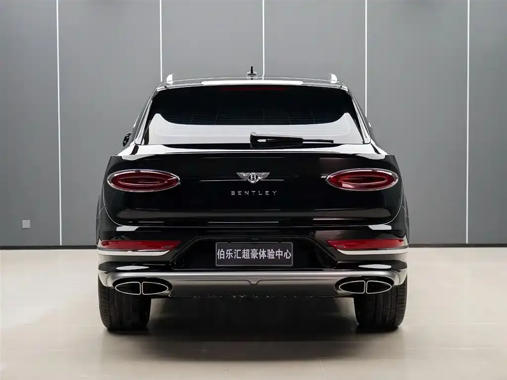 Bentley Bentayga — фото 4