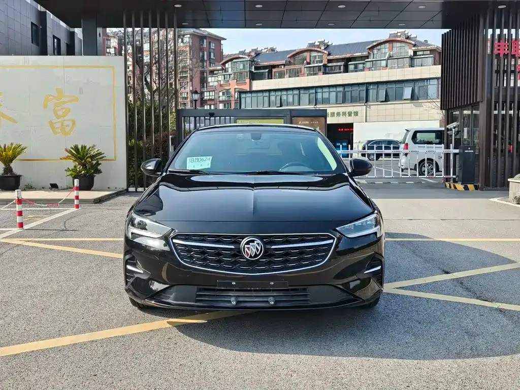 Buick Regal — фото 9