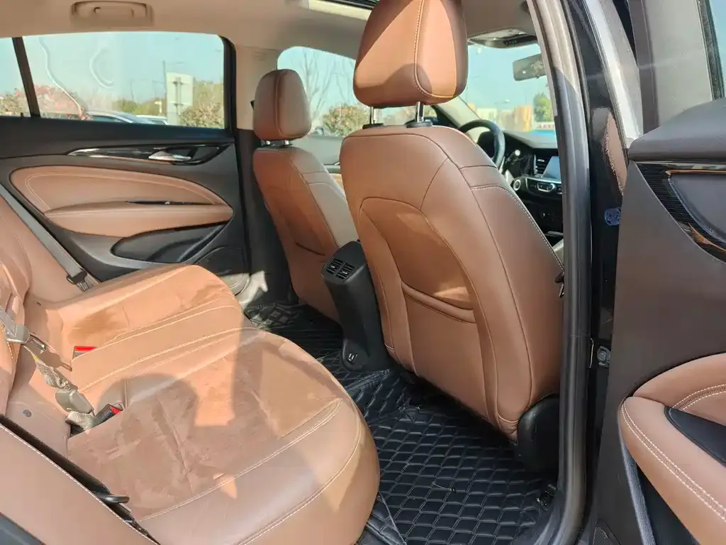Buick Regal — фото 3