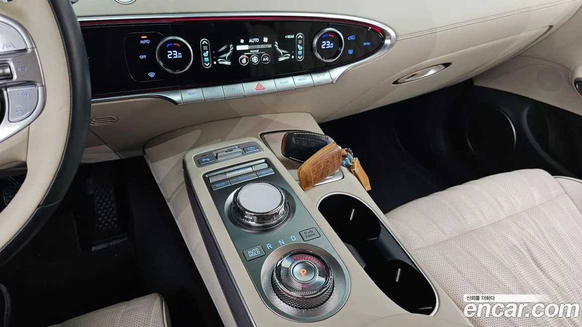 Genesis GV70 — фото 10