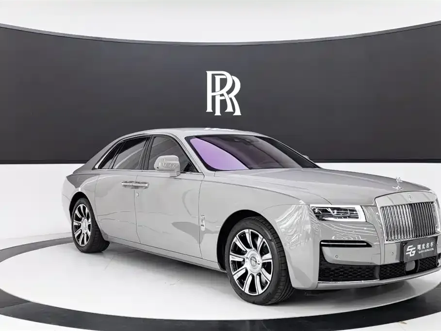 Rolls-Royce Ghost — фото 9