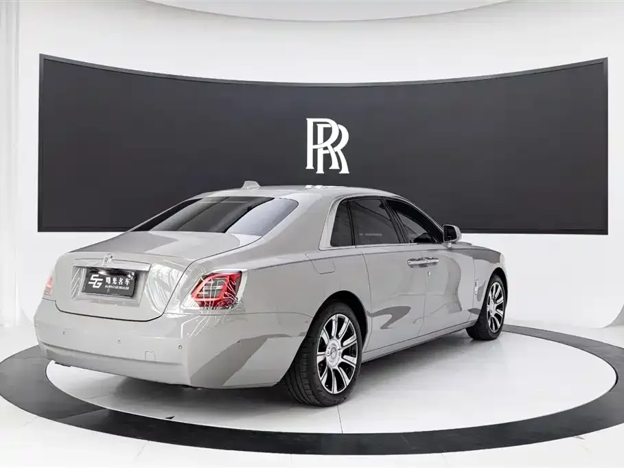 Rolls-Royce Ghost — фото 2