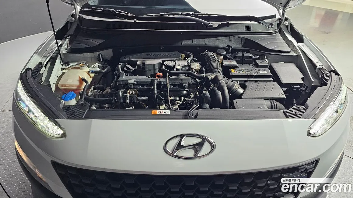 Hyundai Kona — фото 4