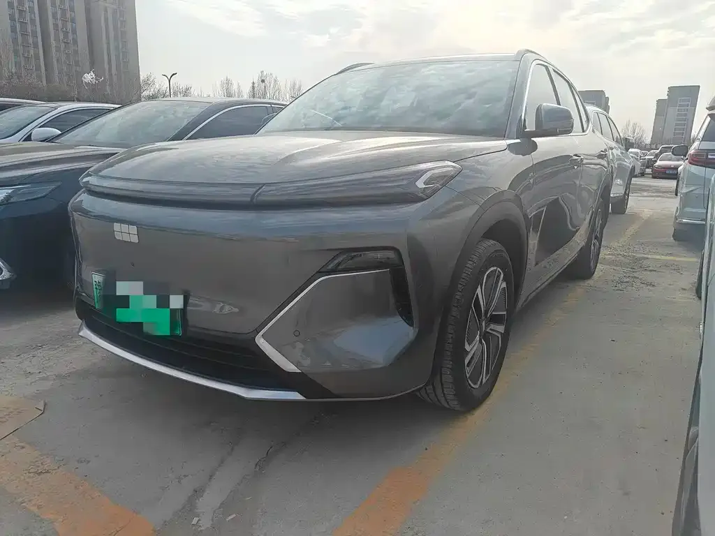 Geely 银河星舰7 — фото 1