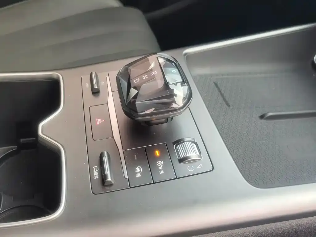 BYD Pro New Energy — фото 6