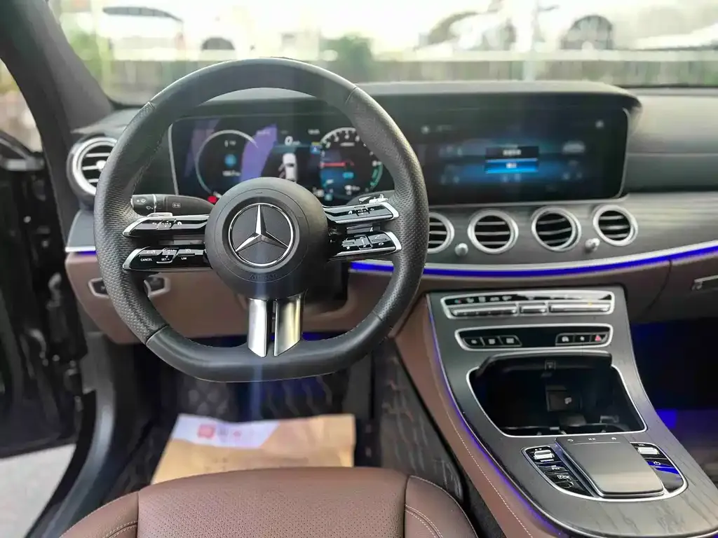 Mercedes-Benz E-Class New Energy — фото 3