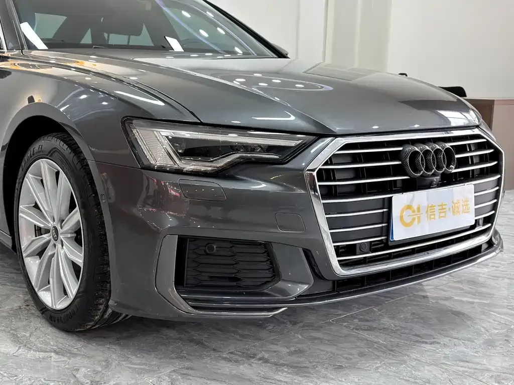 Audi A6L — фото 5