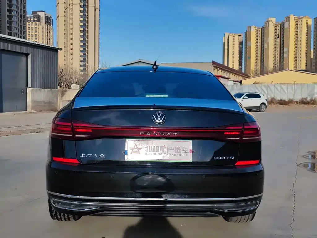 Volkswagen Passat — фото 5