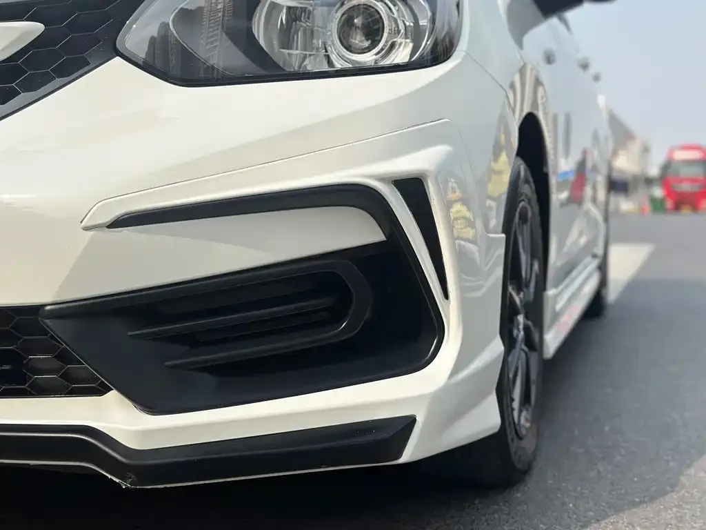 Honda Fit — фото 2