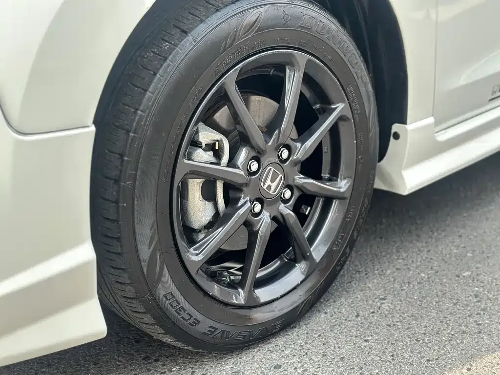 Honda Fit — фото 5