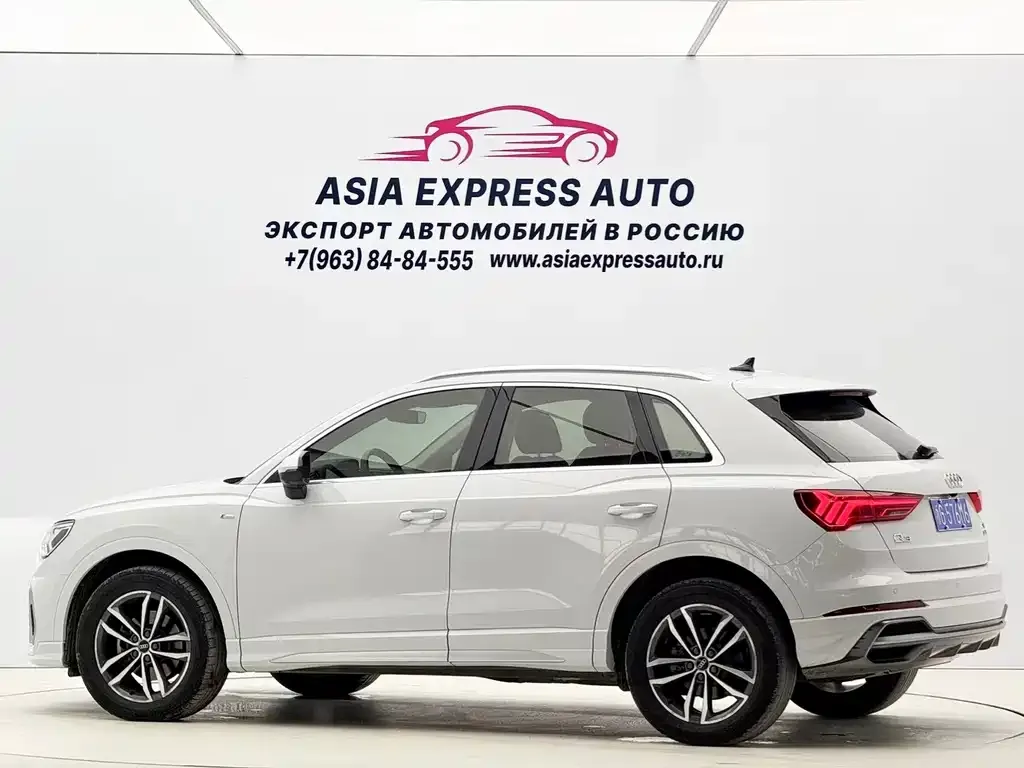 Audi Q3 — фото 10