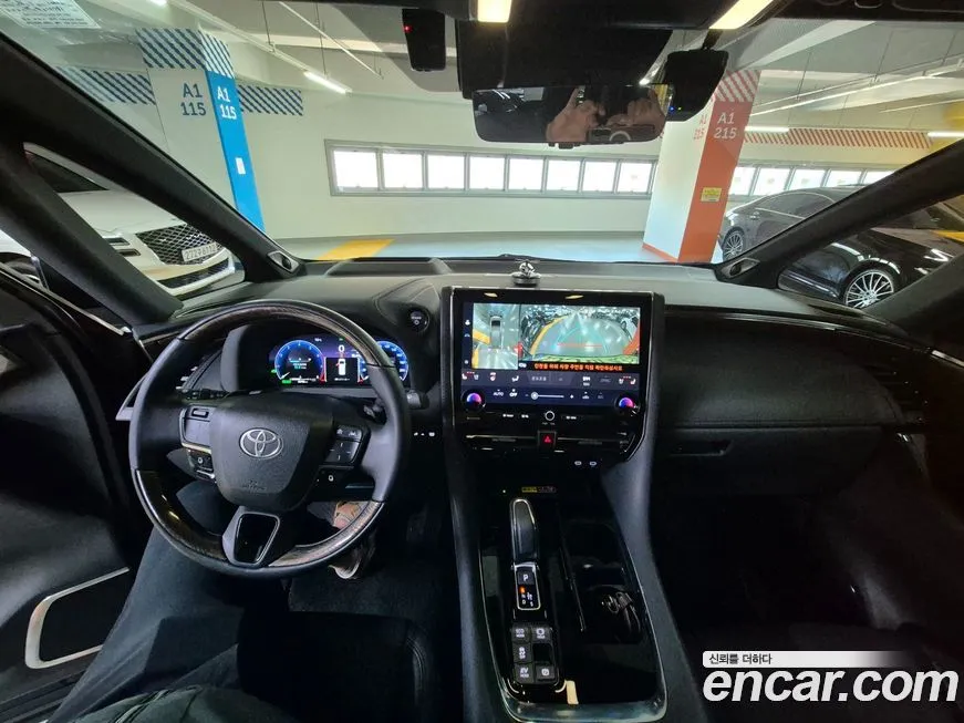 Toyota Alphard — фото 5