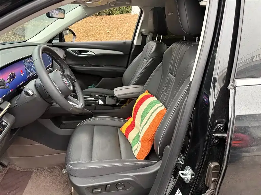 Buick Envision Plus — фото 4