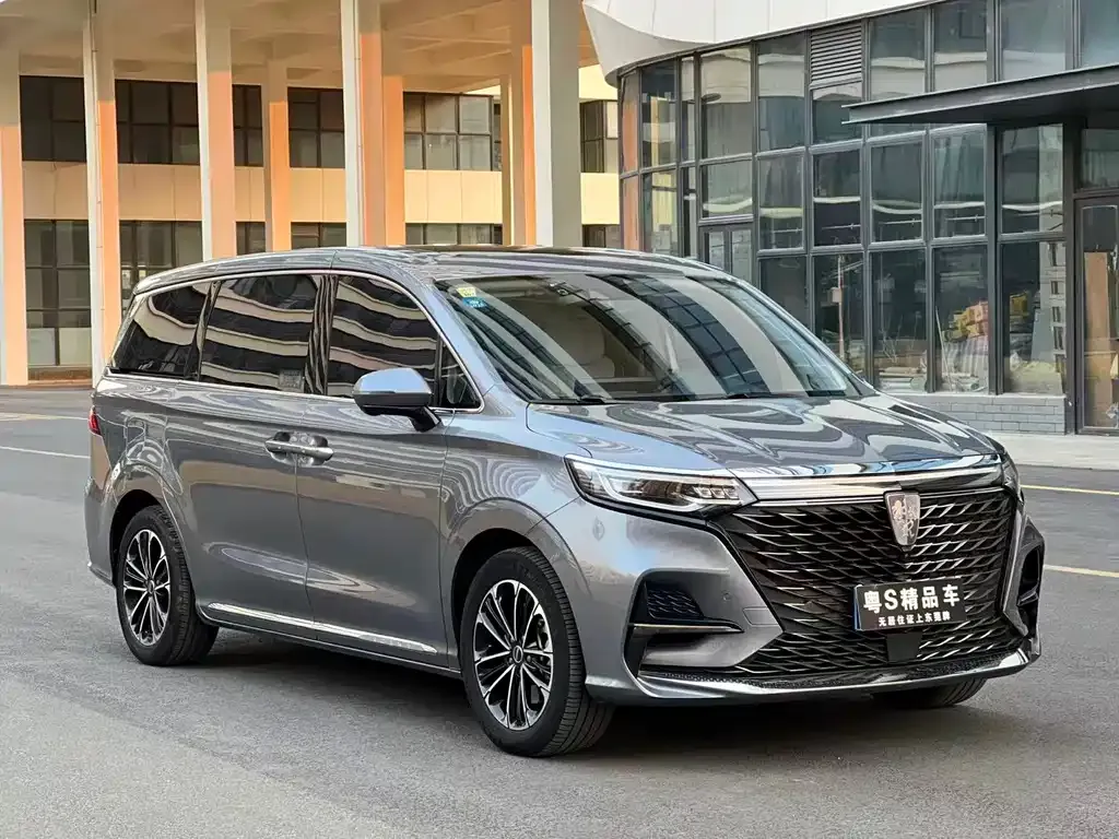 Roewe iMAX8 — фото 8