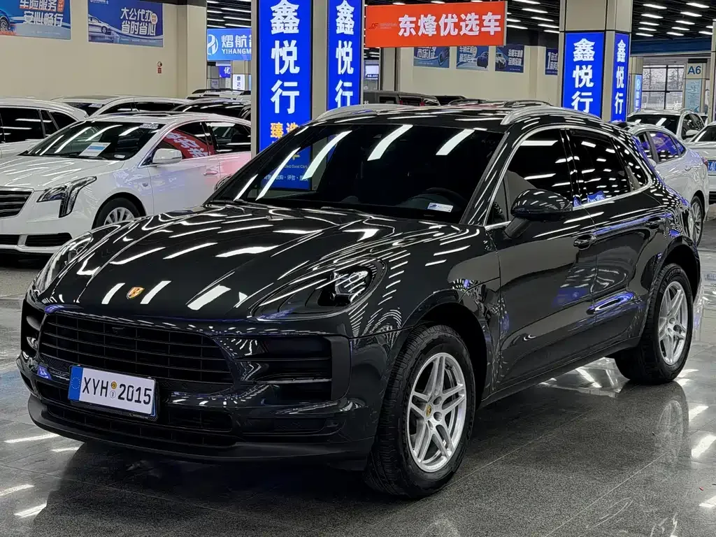 Porsche Macan — фото 1