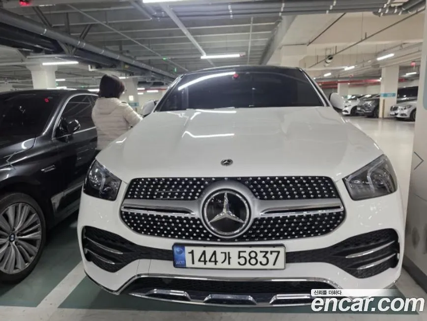 Mercedes-Benz GLE-Class — фото 1