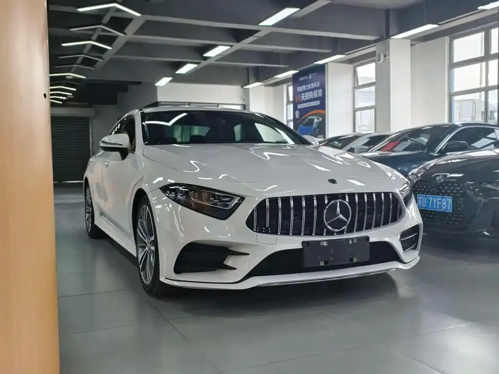 Mercedes-Benz CLS — фото 4